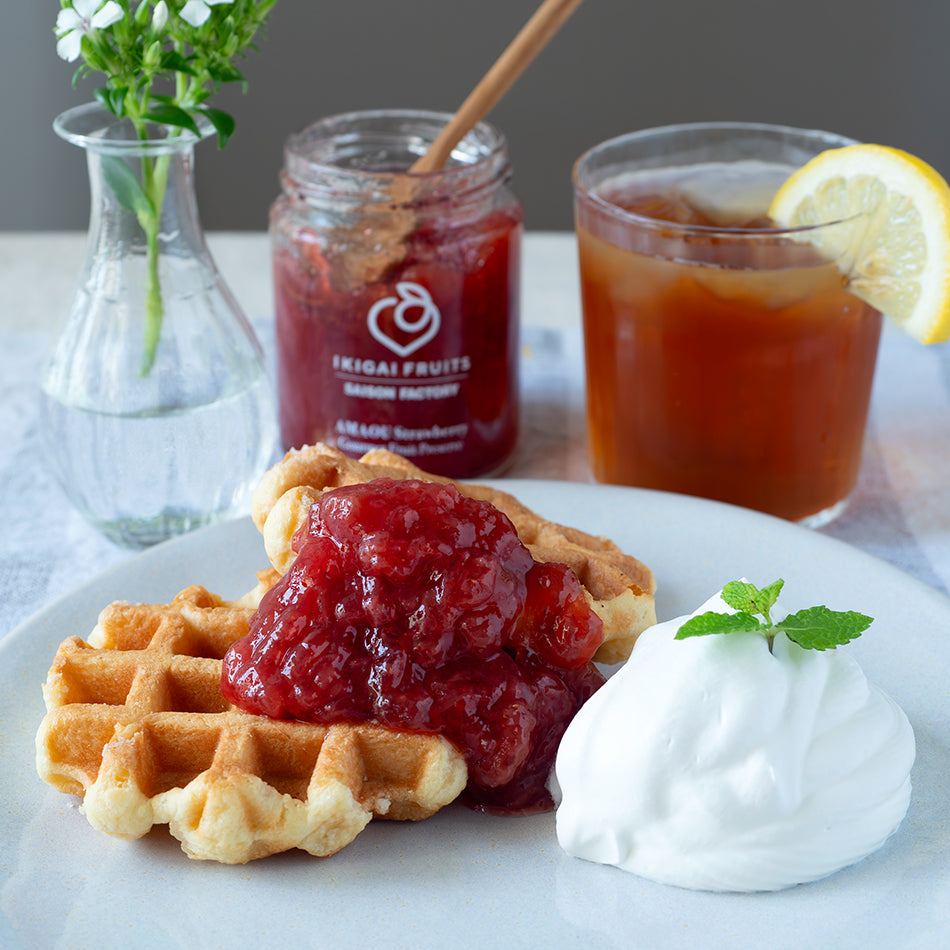 Amaou strawberry preserves with waffle