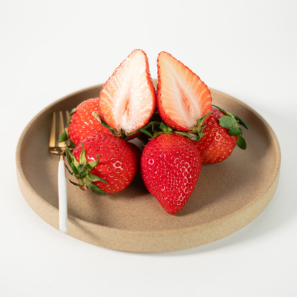 bijin-hime strawberry seeds for sale Bijinhime (XL) 12-15 Strawberries – ikigaifruits.com