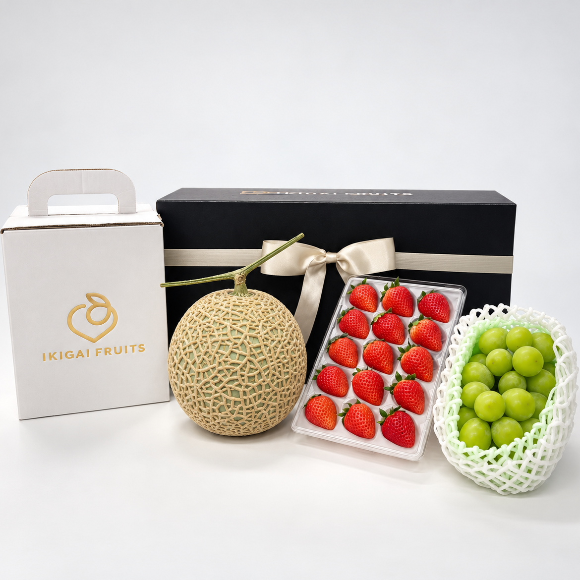 Seasonal All Star Assort Box with melon, strawberries and Shine Muscat grapes